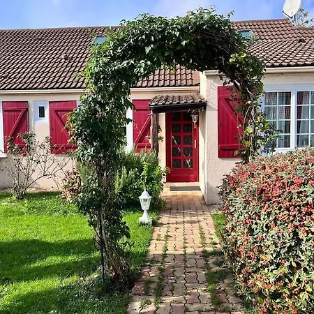 Holiday home Pres De Disneyland Avec Jacuzzi *