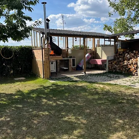 Pres De Disneyland Avec Jacuzzi Holiday home Villeneuve-le-Comte